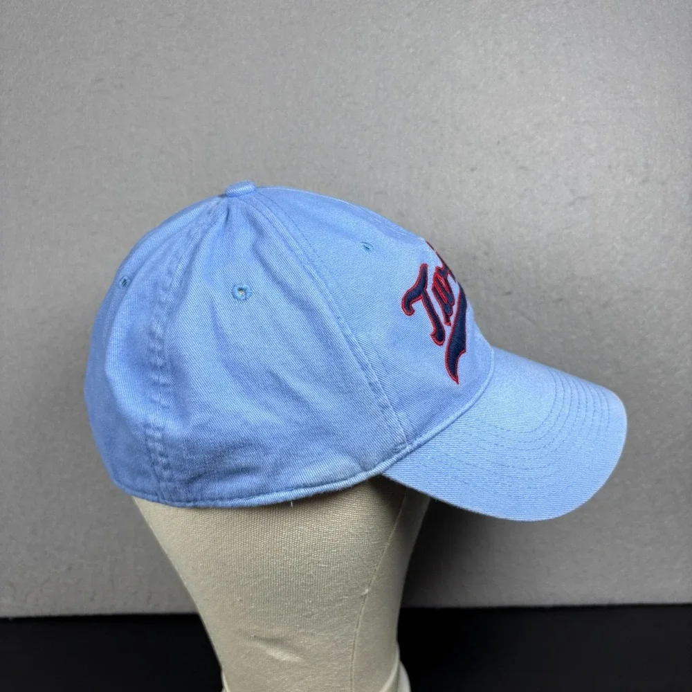 Vintage Minnesota Twins MLB Nike Light Blue Script Cooperstown Baseball Cap Hat